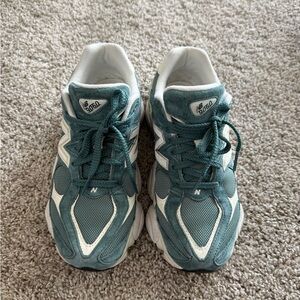 New Balance 9060 Green and White Running Shoes